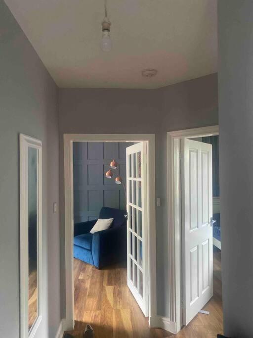 Lovely 2 Bedroom With Private Garden เอดินบะระ ภายนอก รูปภาพ